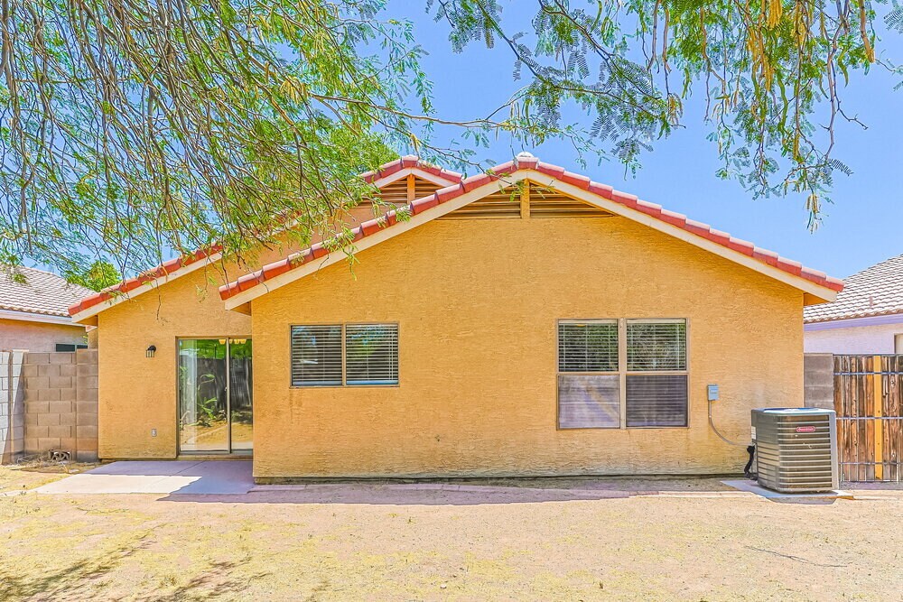 Building Photo - 120 S Valle Verde