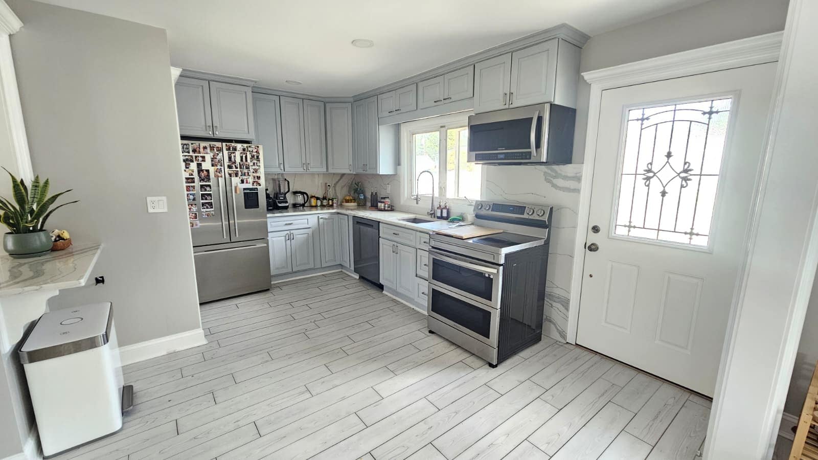 Building Photo - 69 Hahn Ave