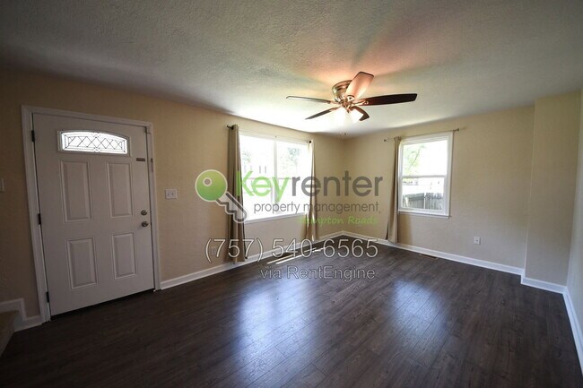 Building Photo - 3742 Atterbury St