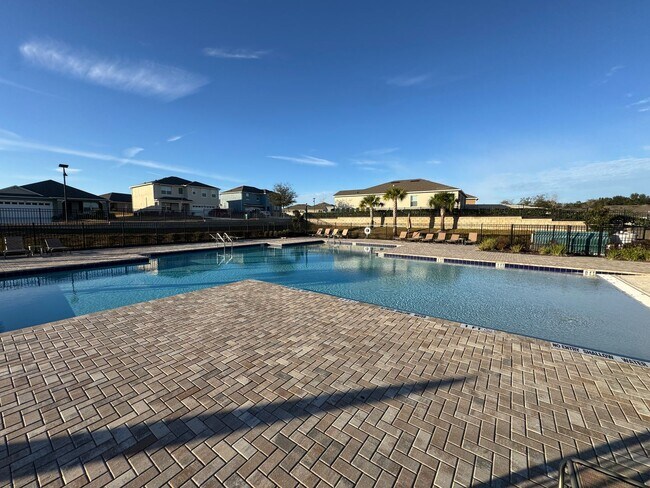 Building Photo - Spacious 3 Bedroom / 2 Bathroom Home in Mt Dora’s Timberwalk Community – AVAILABLE NOW!