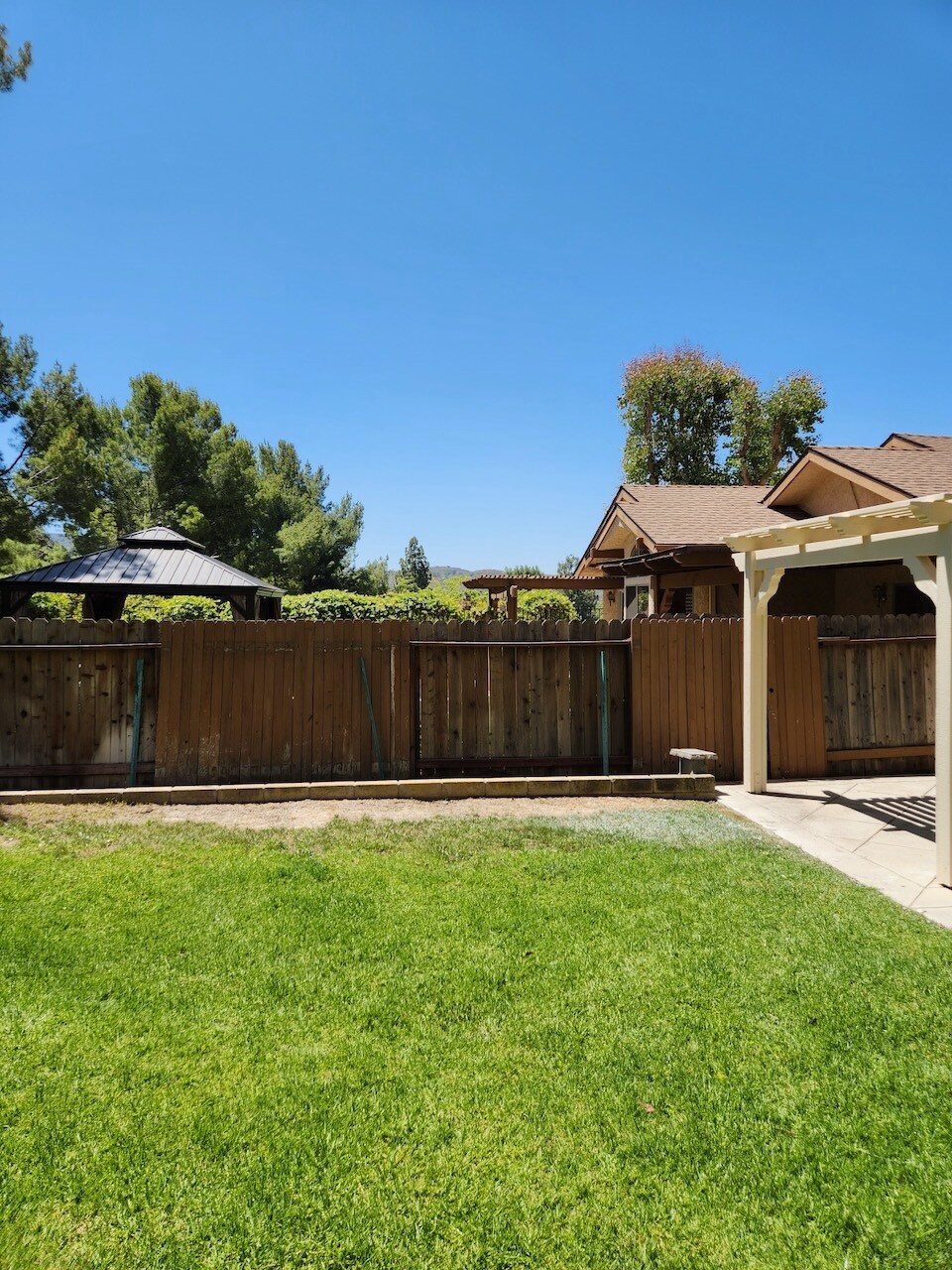 Building Photo - 6802 Chapman Pl