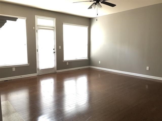 Building Photo - 1800 Oak Brook Ln NW