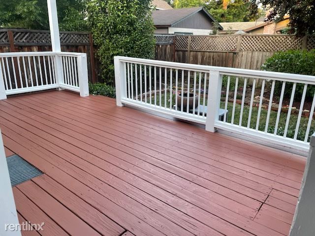 Building Photo - 2 br, 1 bath House - 604 9th Avenue