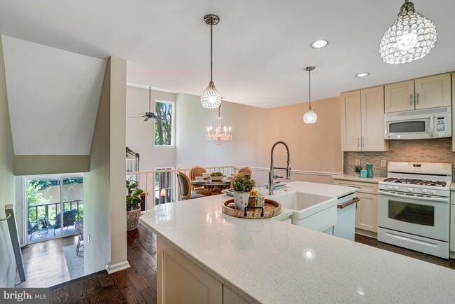 Building Photo - 7531 Chrisland Cove