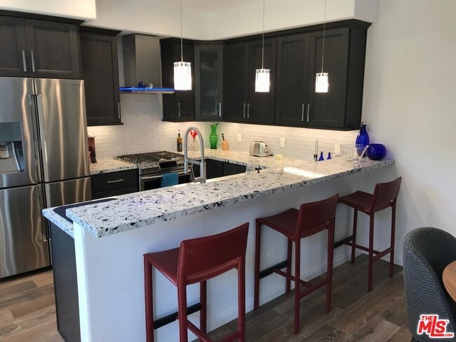 Building Photo - 1076 Orange Grv Ave