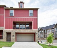 Building Photo - 2798 W Blackstone Crossing