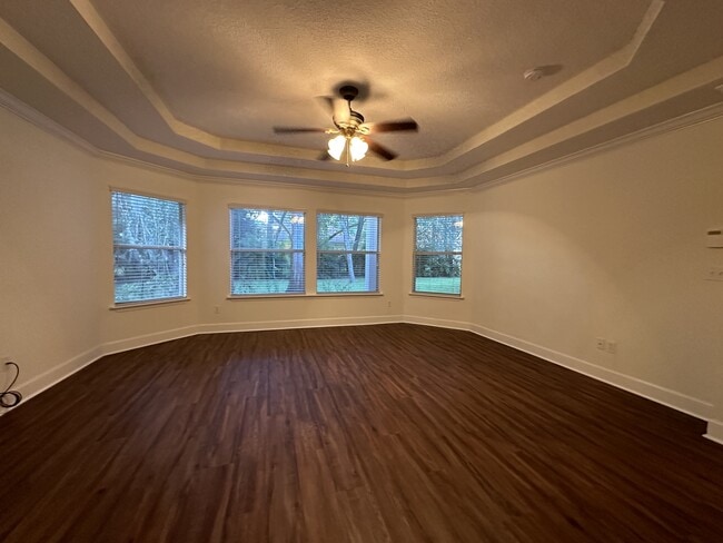 Building Photo - 5204 Comfort Ct