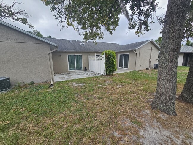 Building Photo - 4371 Azora Rd