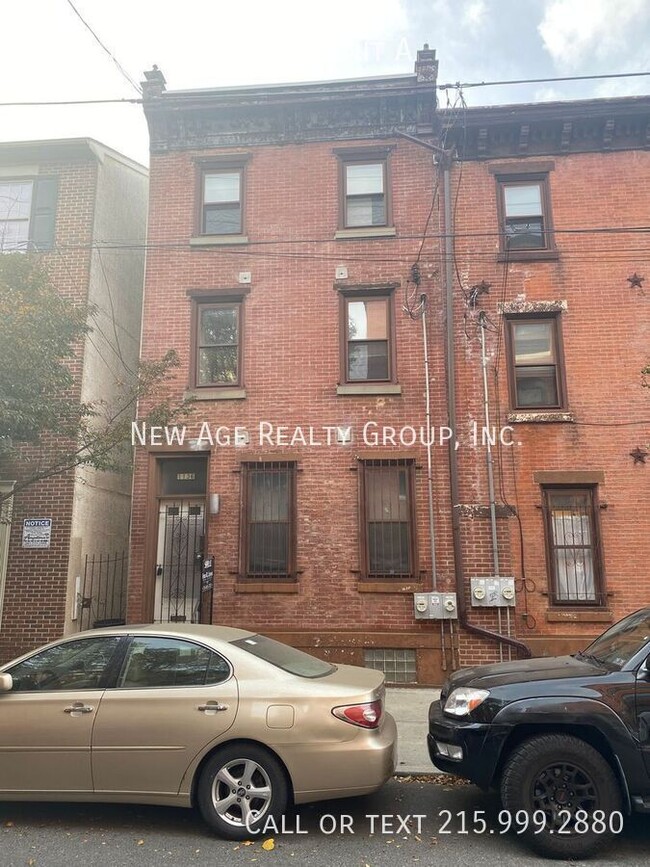 Primary Photo - 1136 N 4th St