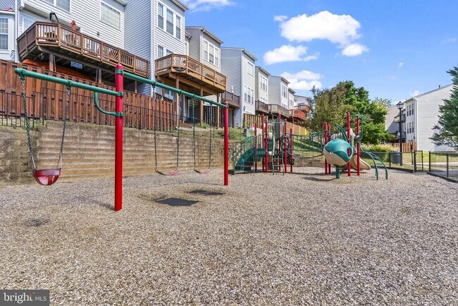 Building Photo - 6385 Levtov Landing