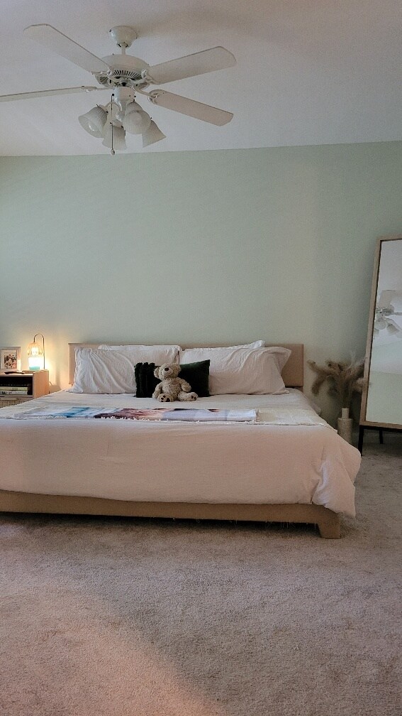 Building Photo - 700 Daniel Ellis Dr