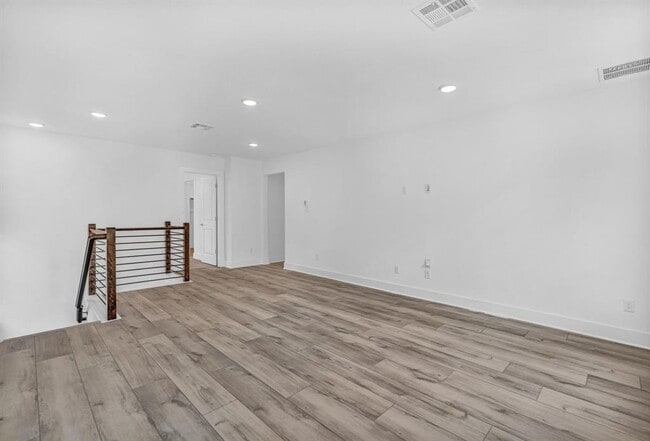 Building Photo - 1304 Brescia Walk