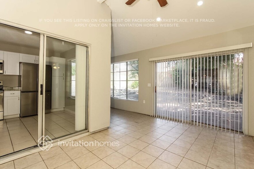 Building Photo - 14209 N 20th Way
