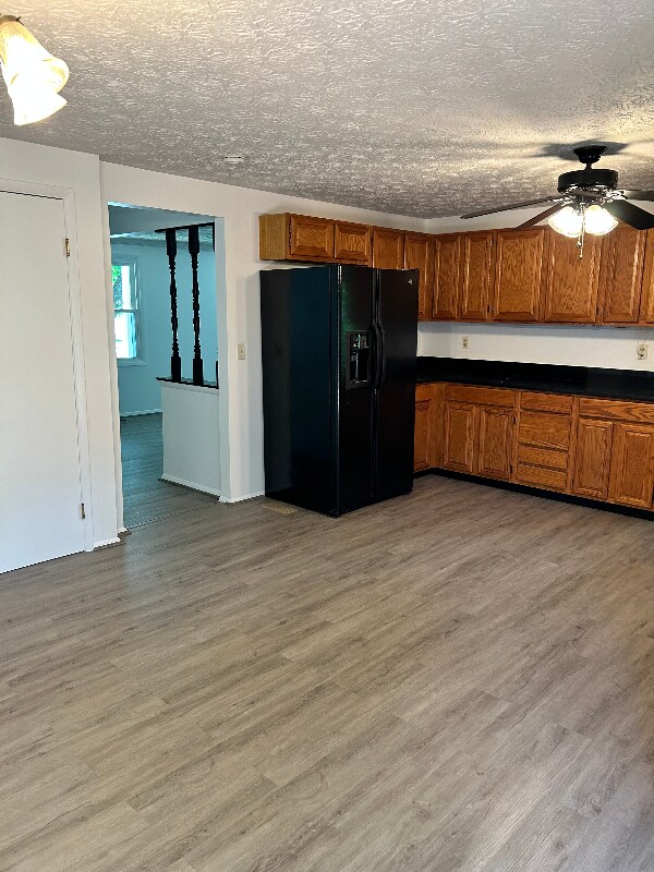 Building Photo - 1200 Cabinwood Pl