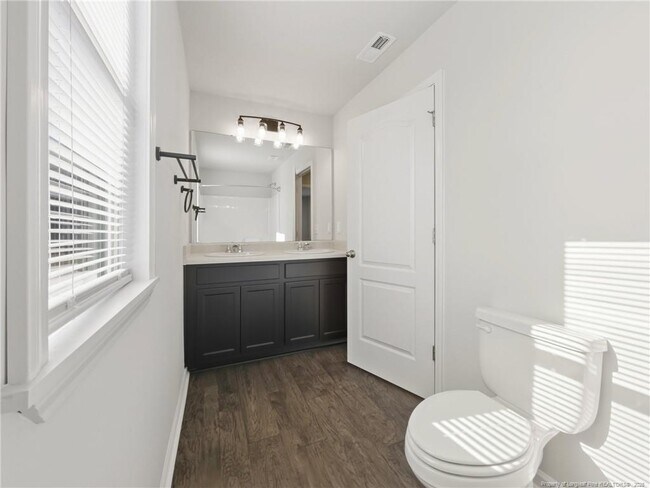 Building Photo - 34 Merlin Ct