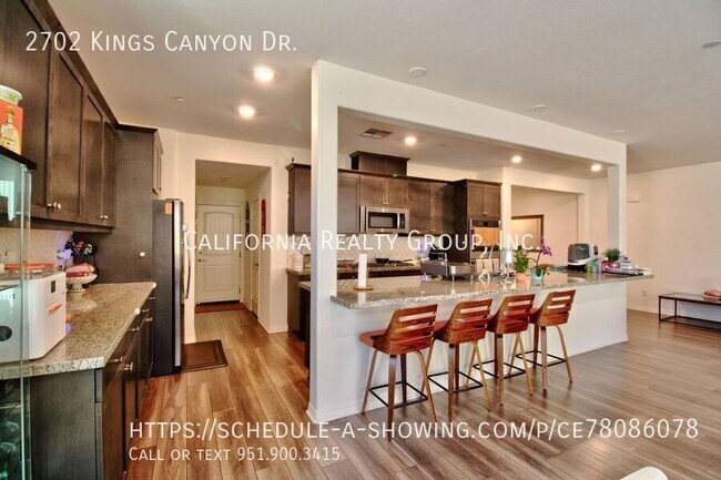 Building Photo - 2702 Kings Cyn Dr