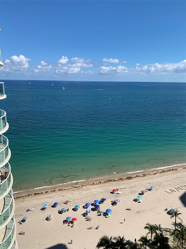 Building Photo - 3410 Galt Ocean Dr