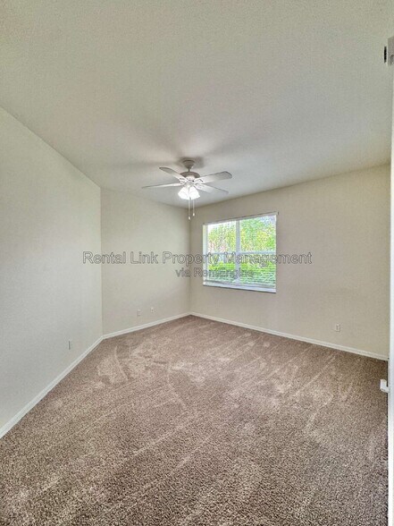Building Photo - 4263 Liron Ave