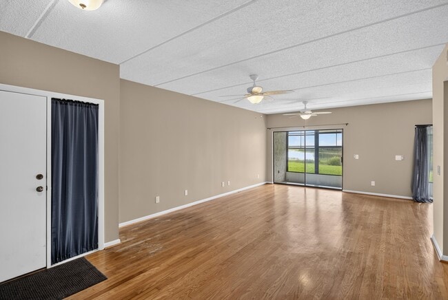 Building Photo - 29 Aledo Ct