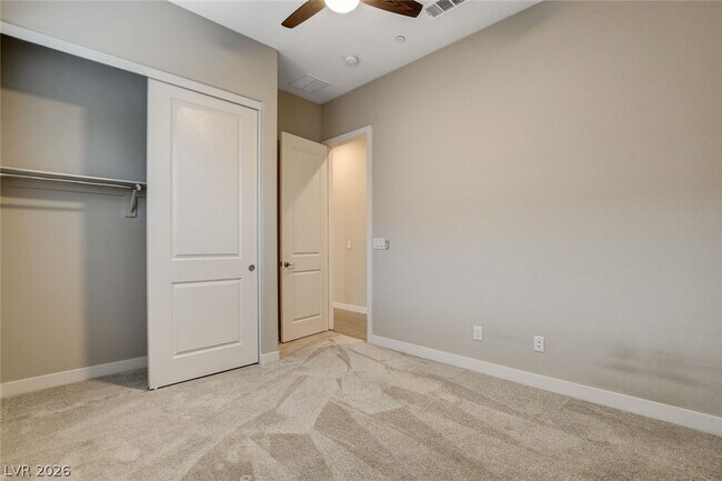 Building Photo - 94 Nine Mile Creek Dr