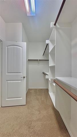 Building Photo - 204 Red Fox Ln