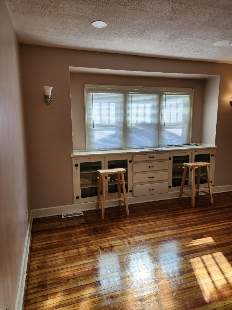 Dining Room - 4127 Boulevard Pl