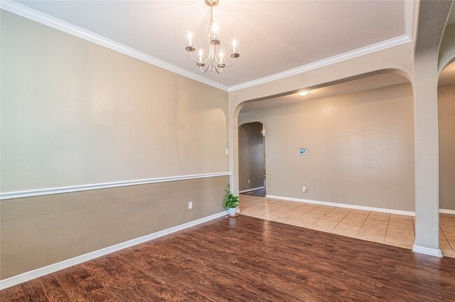 Building Photo - 307 Autumn Creek Ln