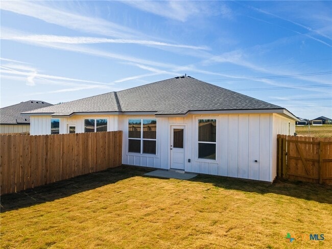 Building Photo - 9202 Prickly Ash A