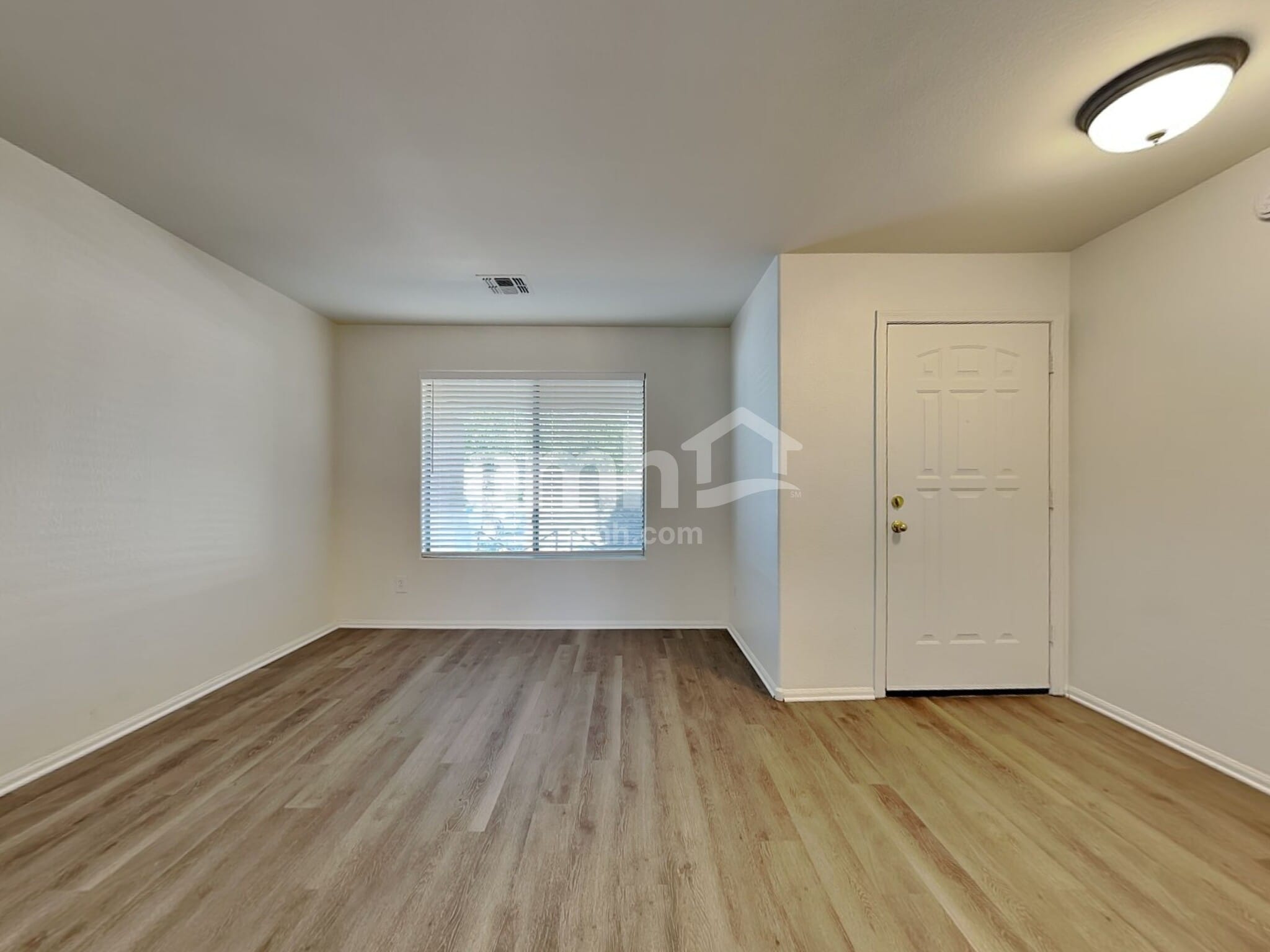 Building Photo - 6132 S Black Hills Way