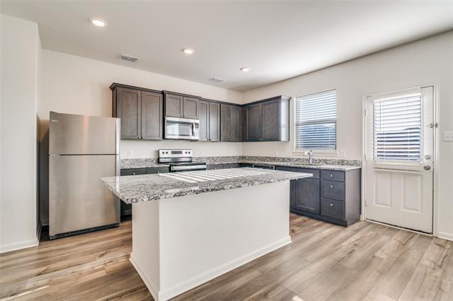 Building Photo - 614 Arlington Park Ct