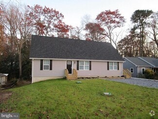 Building Photo - 32 Tiffany Dr