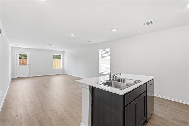 Building Photo - 1325 Brook Ln