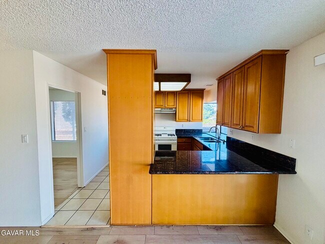 Building Photo - 36778 Spanish Broom Dr