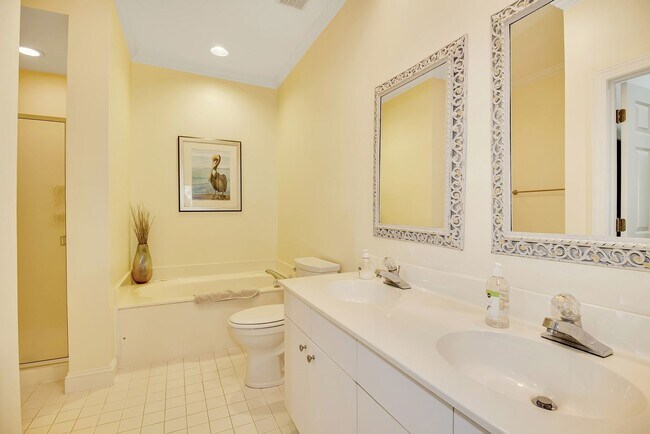 Building Photo - Pawleys Glen II