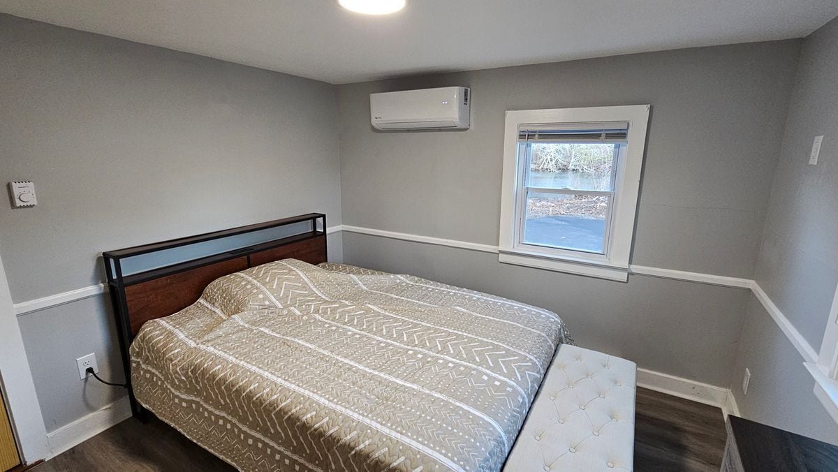 Building Photo - 825 Scenic Hwy