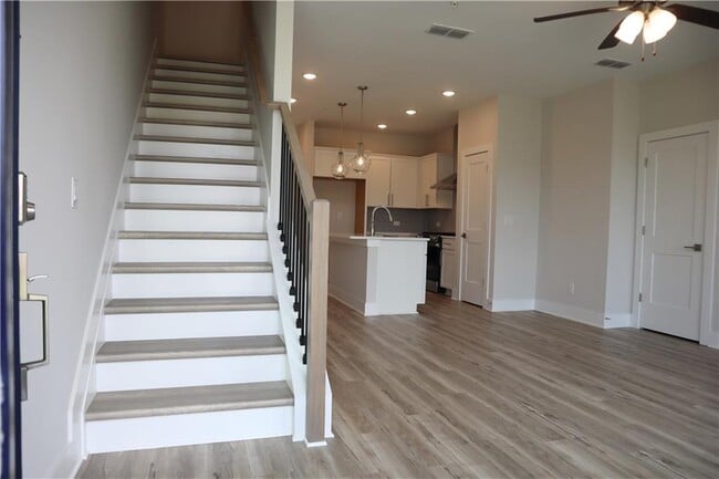 Building Photo - 692 Urban Grange Wy