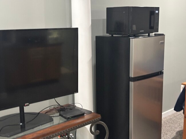 Building Photo - 1223 Boulder Creek Rd