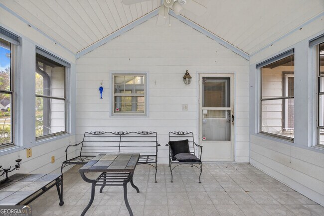 Building Photo - 2222 Amber Creek Trail