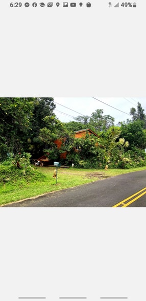 Building Photo - 15-2745-2745 Kahala St