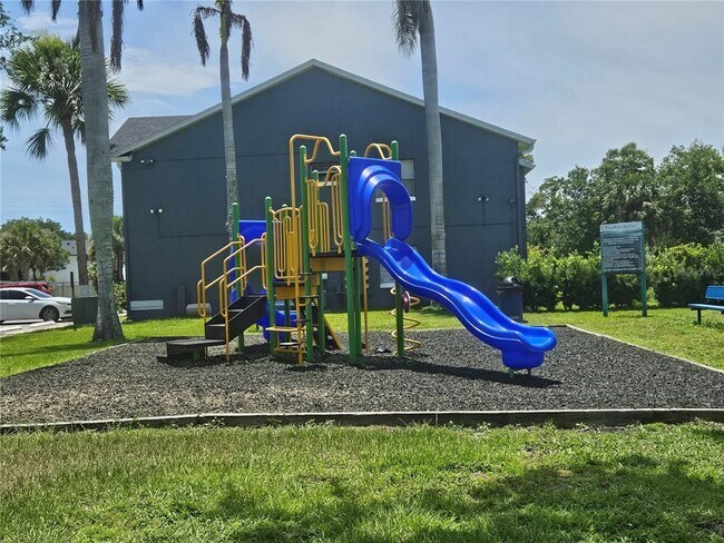Building Photo - 4136 Pershing Pointe Pl
