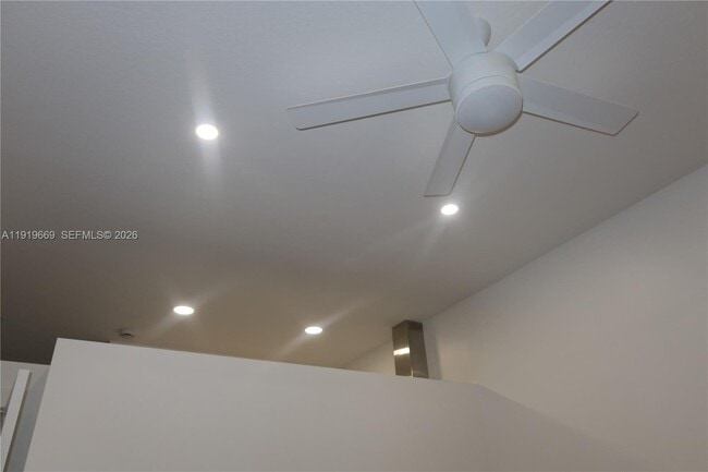 Building Photo - 22905 SW 114th Pl