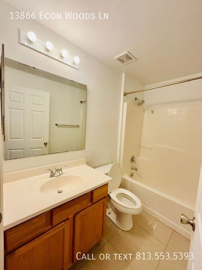 Building Photo - 13866 Econ Woods Ln