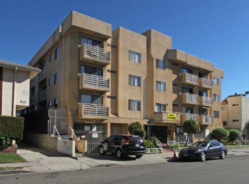 Building Photo - 1244 Orange N Dr