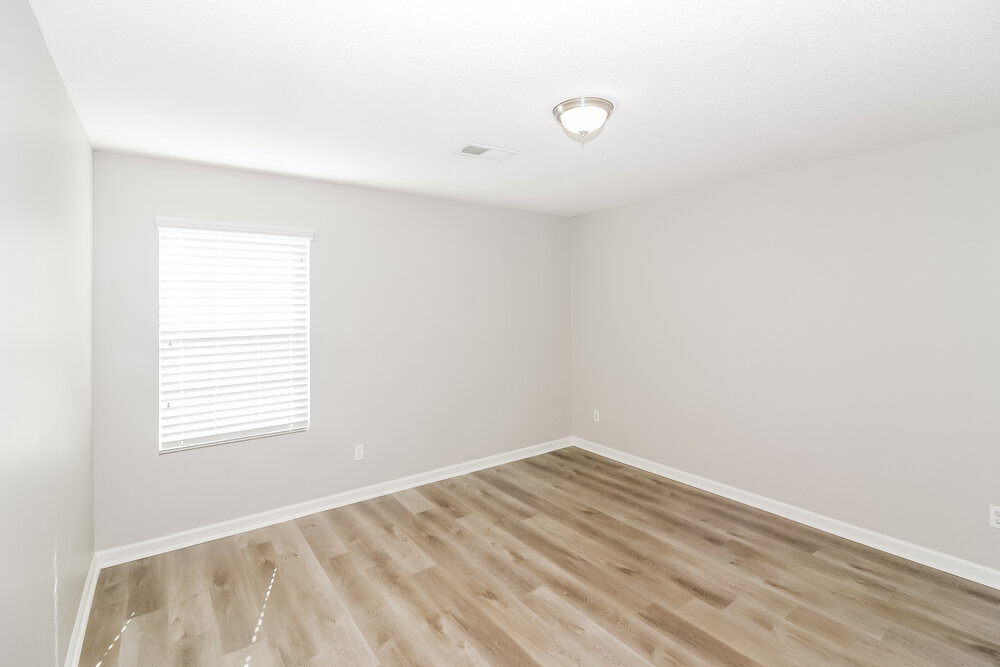 Building Photo - 10087 Branley Oak Dr