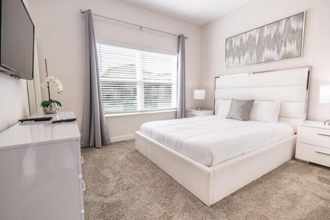 Building Photo - 8967 Cabot Cliffs Dr