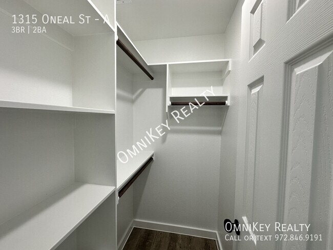 Building Photo - 1315 Oneal St