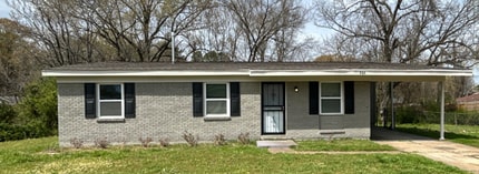 Building Photo - 938 Bramblewood Ln