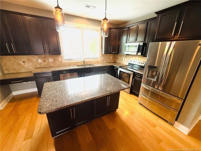 Building Photo - 119 Pennmark Pl