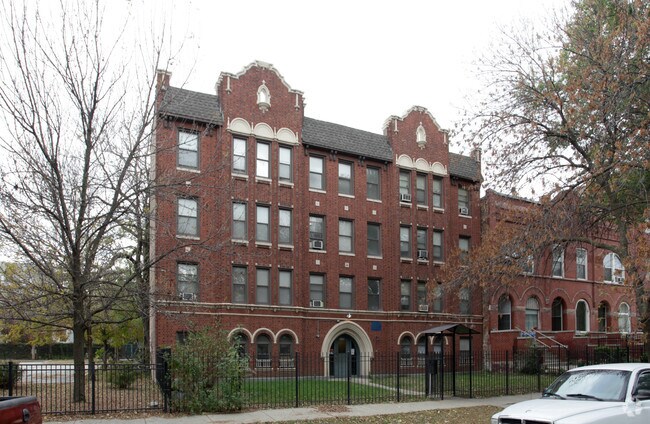 Primary Photo - 4344 S Ellis Ave