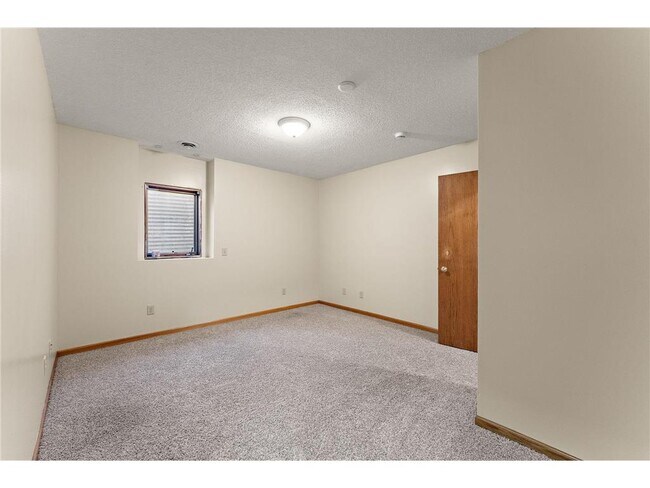 Building Photo - 1507 Driving Park Rd